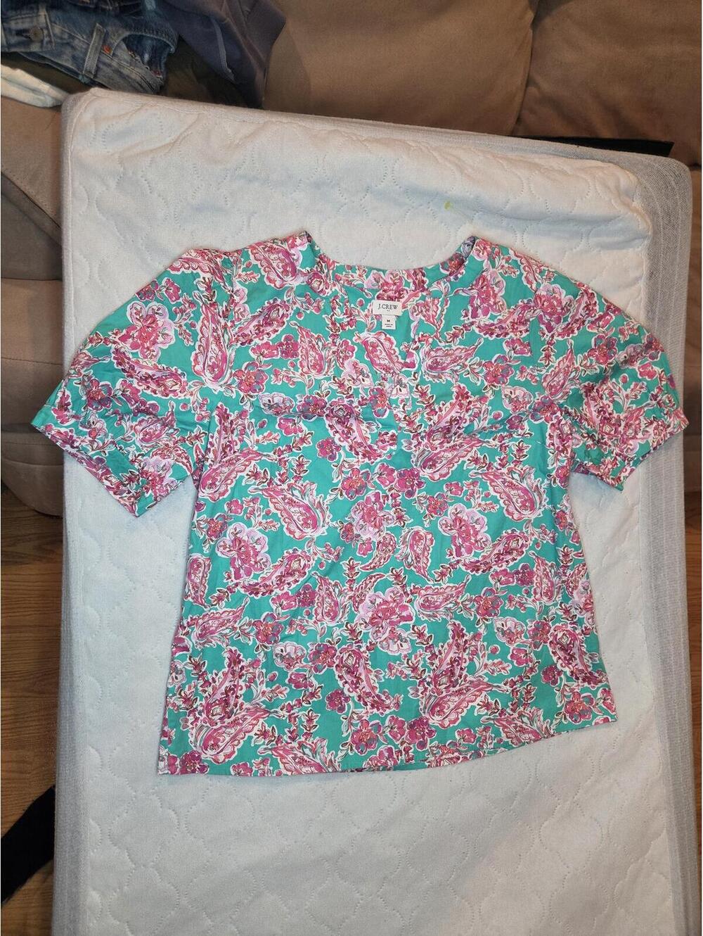 J.Crew Medium Floral Print Short Sleeve Top